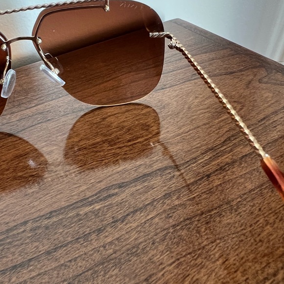 LANVIN Sunglasses LNV108S 741 main image 5
